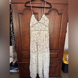 White lace maxi dress